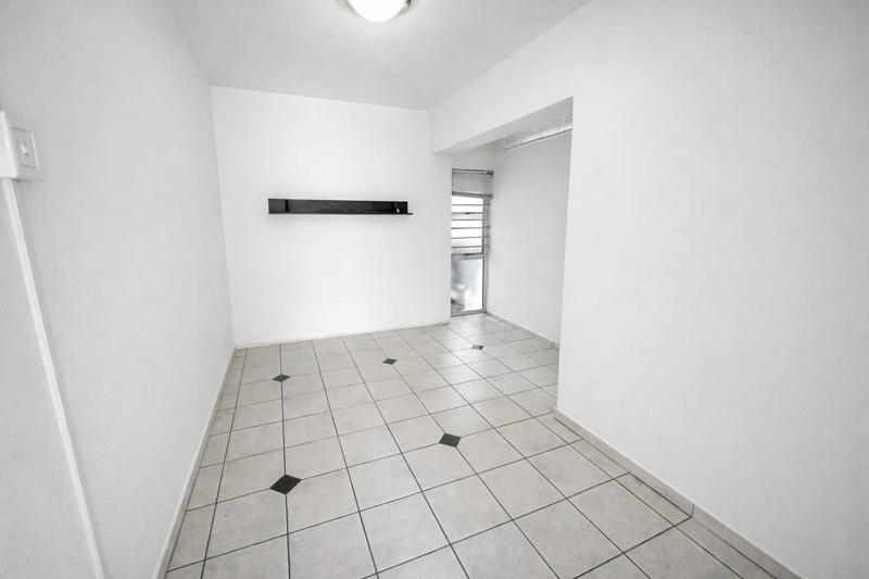 1 Bedroom Property for Sale in Green Point Western Cape
